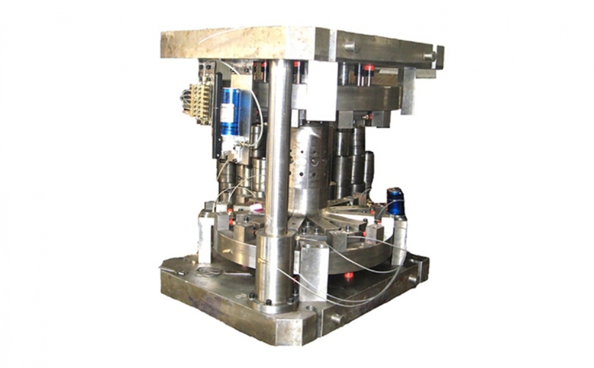 汽车轮毂扩涨模具-济宁